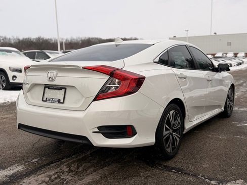 Used 2017 Honda Civic EX-T image 6