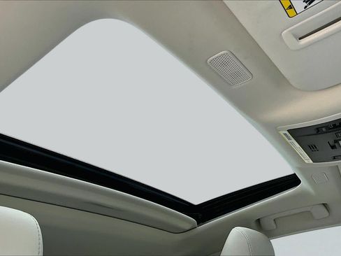 Certified 2025 Lexus ES 350 w/ Premium Package FWD image 14