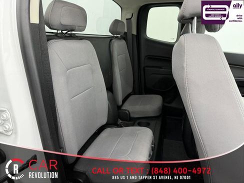 Used 2020 Chevrolet Colorado W/T image 37
