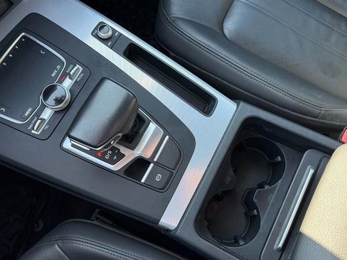 Used 2019 Audi Q5 2.0T Premium Plus w/ Premium Plus Package image 23