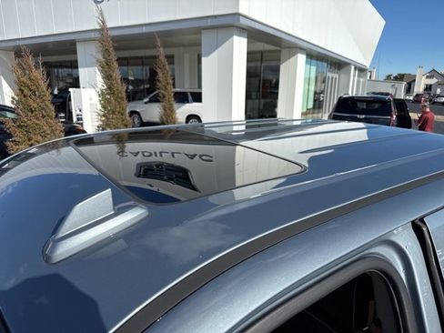 Used 2016 Chevrolet Silverado 1500 High Country w/ High Country Premium Package image 10