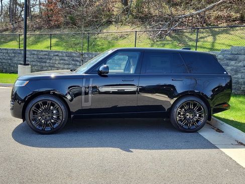 New 2026 Land Rover Range Rover SE AWD/4WD image 6