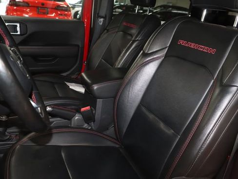Used 2022 Jeep Wrangler Rubicon AWD/4WD image 11
