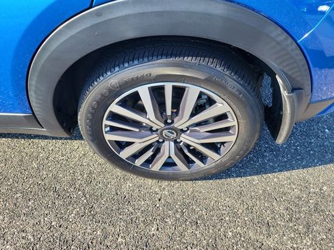 Used 2021 Nissan Kicks SR FWD image 6