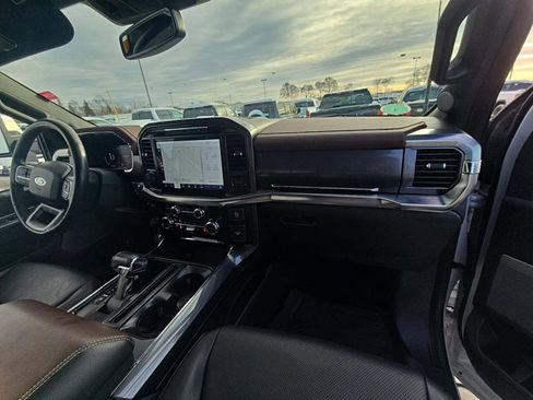 Used 2022 Ford F150 Lariat w/ Equipment Group 502A High image 18