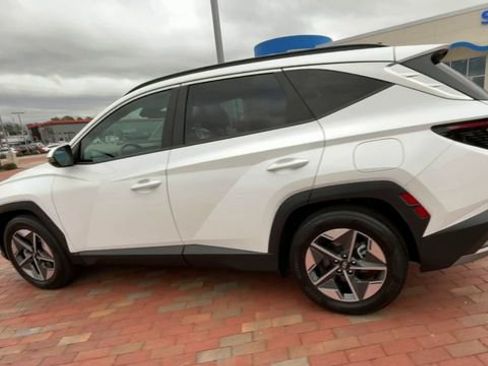 Used 2025 Hyundai Tucson SEL FWD image 7