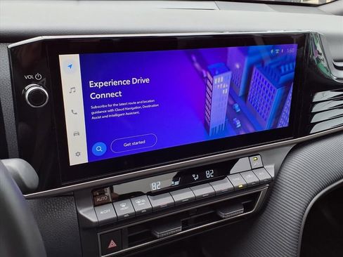 Certified 2025 Toyota Camry SE image 12