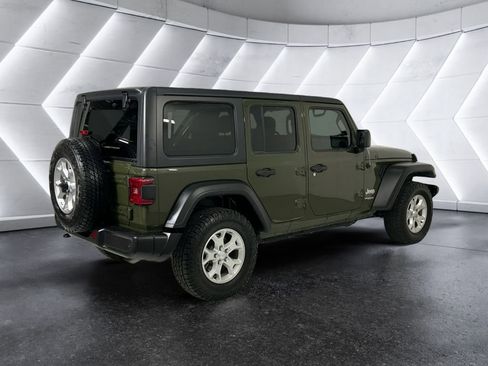 Used 2021 Jeep Wrangler Unlimited Islander image 4