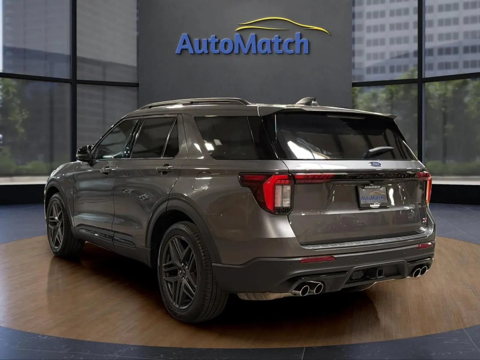 Used 2025 Ford Explorer ST AWD/4WD image 9