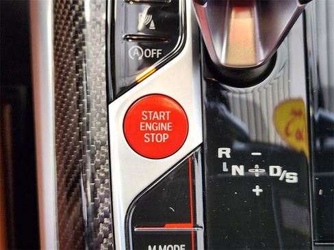 Used 2022 BMW M3 Competition image 24