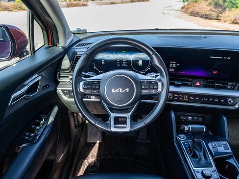 Used 2023 Kia Sportage SX image 20