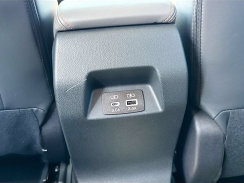 New 2026 Subaru Crosstrek 2.5i Limited w/ Crosstrek Mirror Package AWD/4WD image 32
