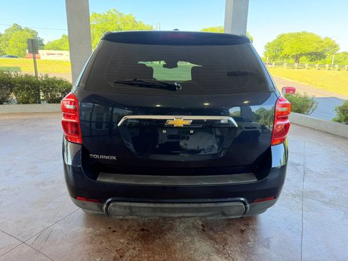 Used 2017 Chevrolet Equinox LS FWD image 5