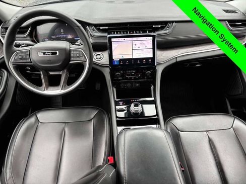Used 2023 Jeep Grand Cherokee Limited AWD/4WD image 27
