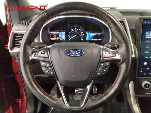 Used 2021 Ford Edge ST-Line image 12