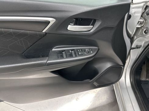 Used 2015 Honda Fit EX image 11