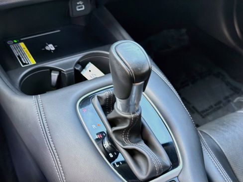 Used 2024 Honda HR-V EX-L image 15