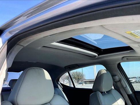 Used 2015 Acura TLX V6 image 22