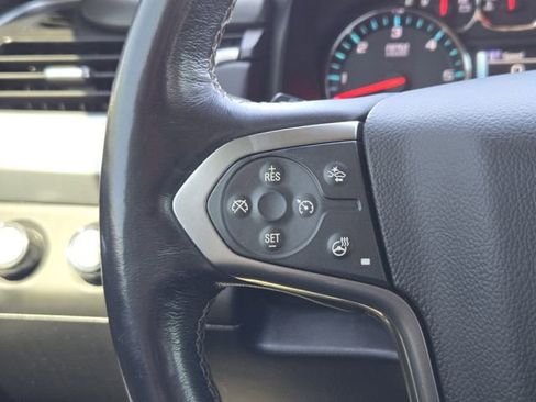 Used 2018 Chevrolet Suburban Premier image 28