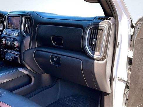 Used 2019 GMC Sierra 1500 AT4 w/ AT4 Premium Package image 17