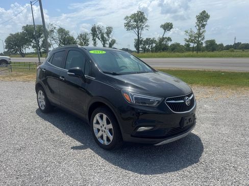 Used 2019 Buick Encore Essence w/ Experience Buick Package AWD/4WD image 1