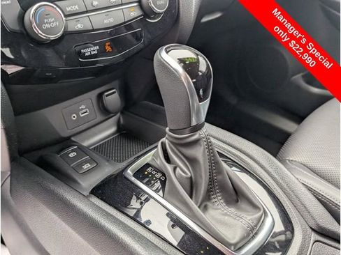 Used 2022 Nissan Rogue Sport SL w/ Premium Package image 22