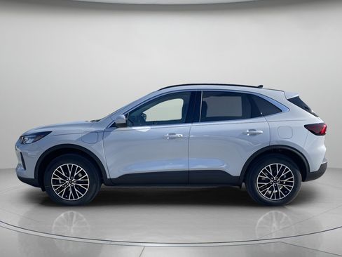 New 2026 Ford Escape SE image 5