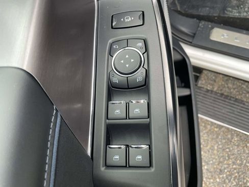 New 2026 Ford F250 Platinum AWD/4WD image 15