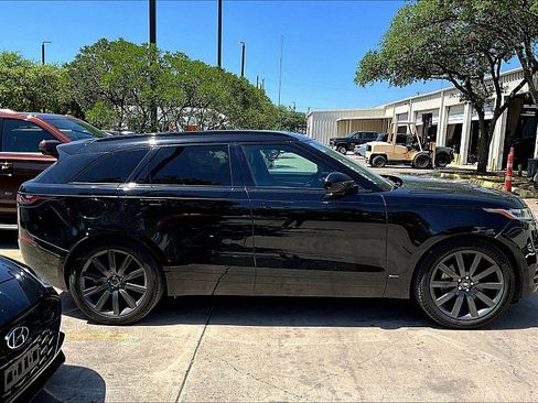 Used 2018 Land Rover Range Rover Velar R-Dynamic HSE image 5