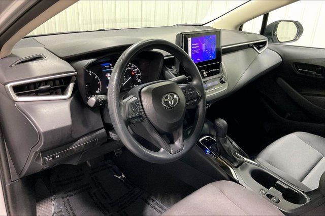 Used 2024 Toyota Corolla LE FWD image 14