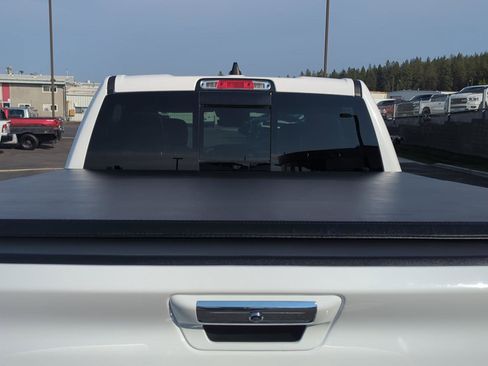 Used 2022 RAM 1500 Laramie image 7