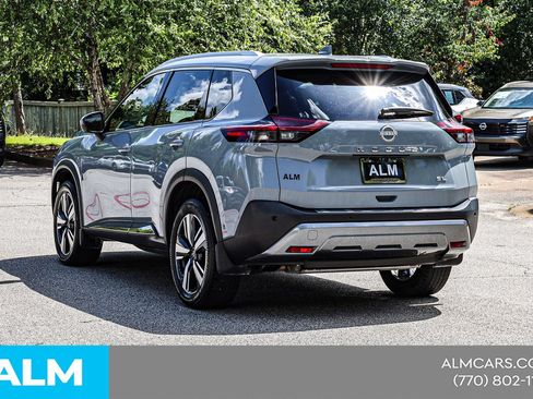 Used 2023 Nissan Rogue SL w/ SL Premium Package FWD image 8
