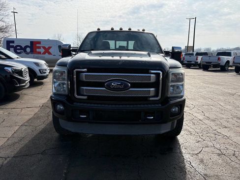 Used 2013 Ford F250 Platinum image 2