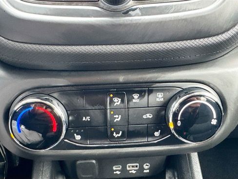 Used 2022 Chevrolet TrailBlazer LT image 16