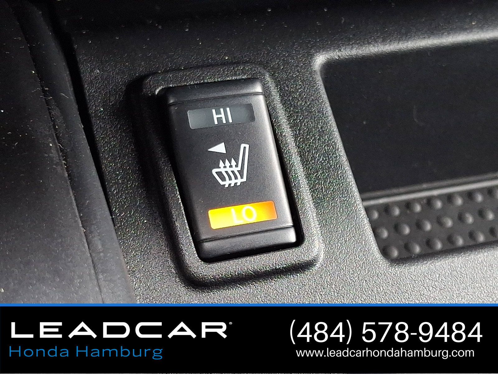 Used 2023 Nissan Titan PRO-4X w/ Pro-4x Convenience Package AWD/4WD image 25