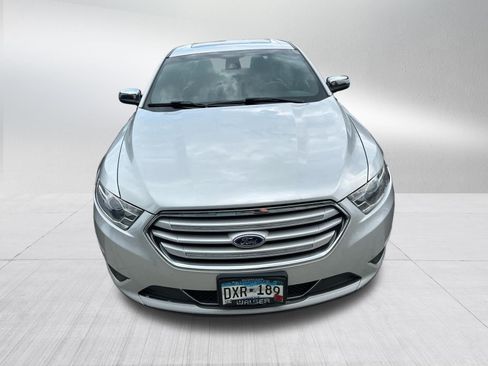 Used 2019 Ford Taurus Limited FWD image 2