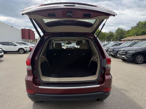 Used 2020 Jeep Grand Cherokee Limited w/ Premium Lighting Group AWD/4WD image 23