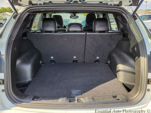 Used 2023 Jeep Compass Latitude AWD/4WD image 26