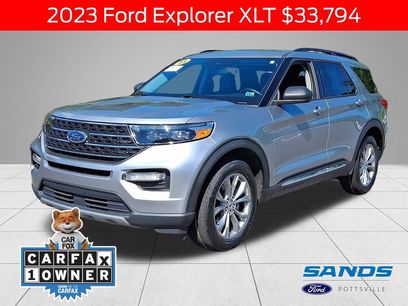 Certified 2023 Ford Explorer XLT w/ Equipment Group 202A