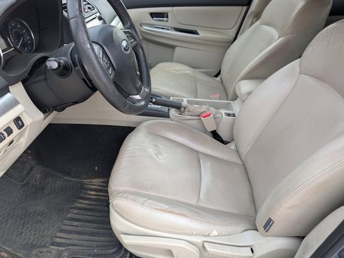 Used 2015 Subaru Crosstrek 2.0i Limited image 3