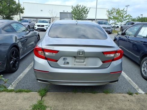 Used 2018 Honda Accord LX image 4