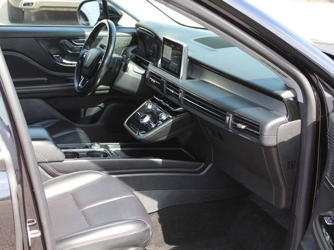 Used 2020 Lincoln Corsair AWD w/ Equipment Group 101A image 15