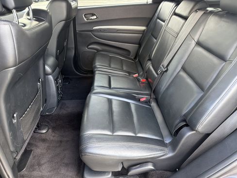 Used 2019 Dodge Durango R/T w/ Technology Group AWD/4WD image 21