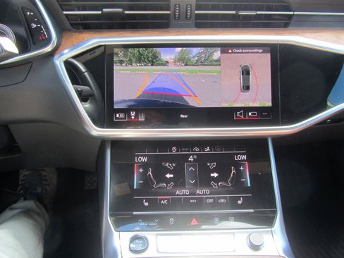 Used 2022 Audi A7 3.0T Premium Plus AWD/4WD image 16