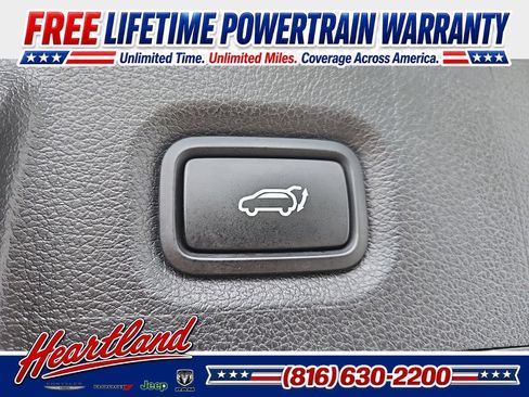 Used 2022 Hyundai Santa Fe Limited FWD image 90