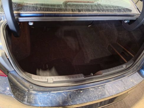 Used 2024 MAZDA MAZDA3 s FWD image 8