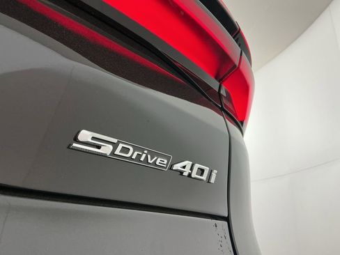 New 2026 BMW X5 sDrive40i w/ M Sport Package image 7