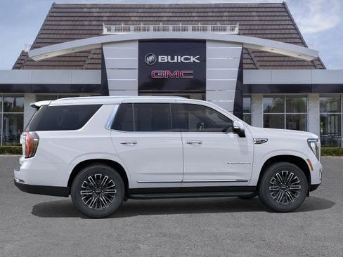 New 2026 GMC Yukon Elevation w/ Elevation Premium Package RWD image 5