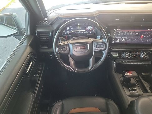 Used 2023 GMC Sierra 1500 AT4 AWD/4WD image 16