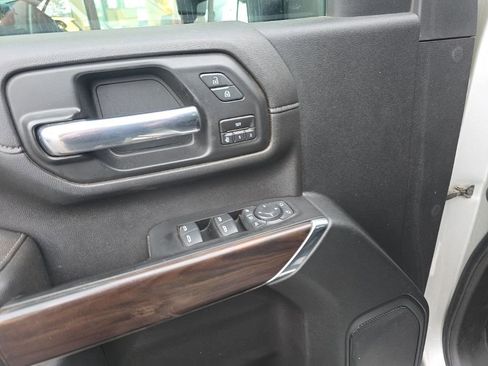 Used 2020 GMC Sierra 2500 SLT w/ SLT Convenience Package AWD/4WD image 11
